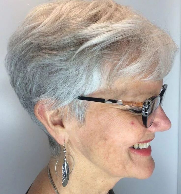 Красивые стрижки для пожилых женщин короткие картинки 60 Hairstyles and Haircuts for Women Over 70 to Rock in 2024 Womens haircuts, Ha