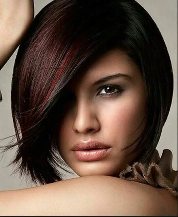 Красивые стрижки фото Auburn & dark brown Dark hair with highlights, Hair color trends, Hair styles