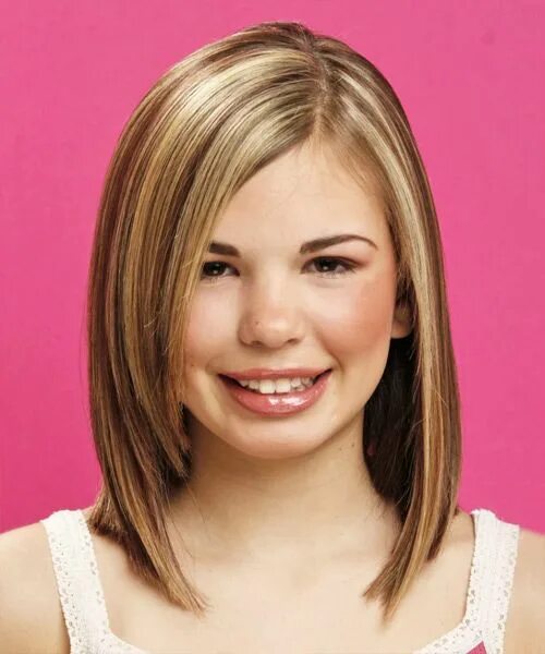 Красивые стрижки на средние волосы для подростков Pin on Hair Kids hair cuts, Girl haircuts, Brunette hair color