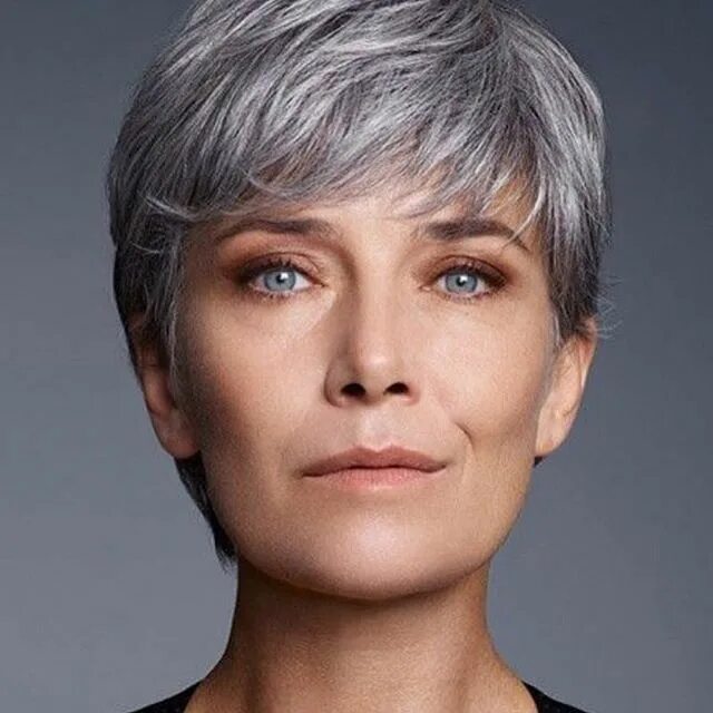 Красивые стрижки седые волосы фото 22 Kurzhaarfrisuren Für Ältere Damen Haircut gray hair, Short grey hair, Grey ha