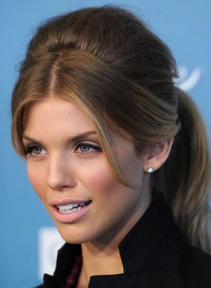Красивые строгие прически Pin on Bouffants, Updos, Big Hair Annalynne mccord hair, Hair looks, Ponytail ha
