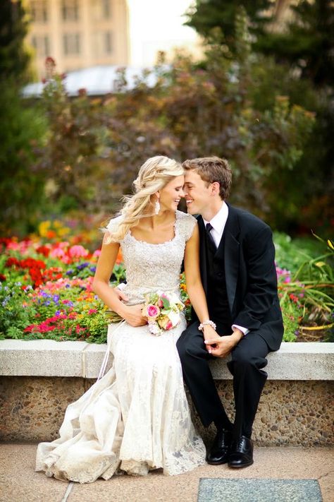 Красивые свадьбы фото скачать 10 популярных идей на тему "wedding photos sitting" для вдохновения