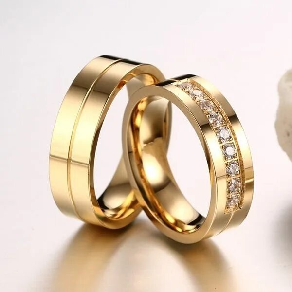 Красивые свадебные кольца фото Romantic Simple Titanium Steel Couple Rings 18K Gold Plated Diamond CZ Ring Char