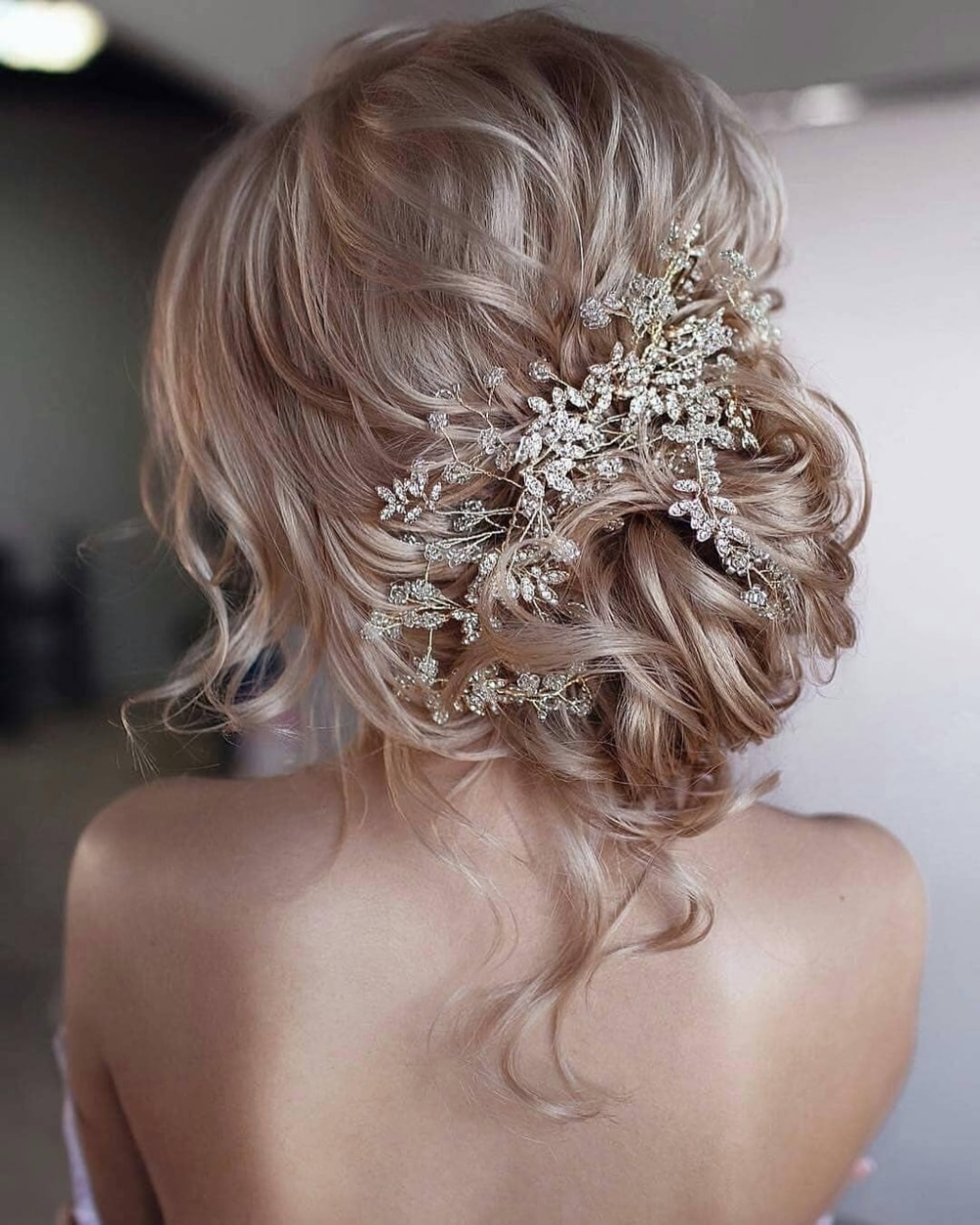 Красивые свадебные прически Strona główna - We Heart It Wedding hair inspiration, Bride hairstyles, Hair sty