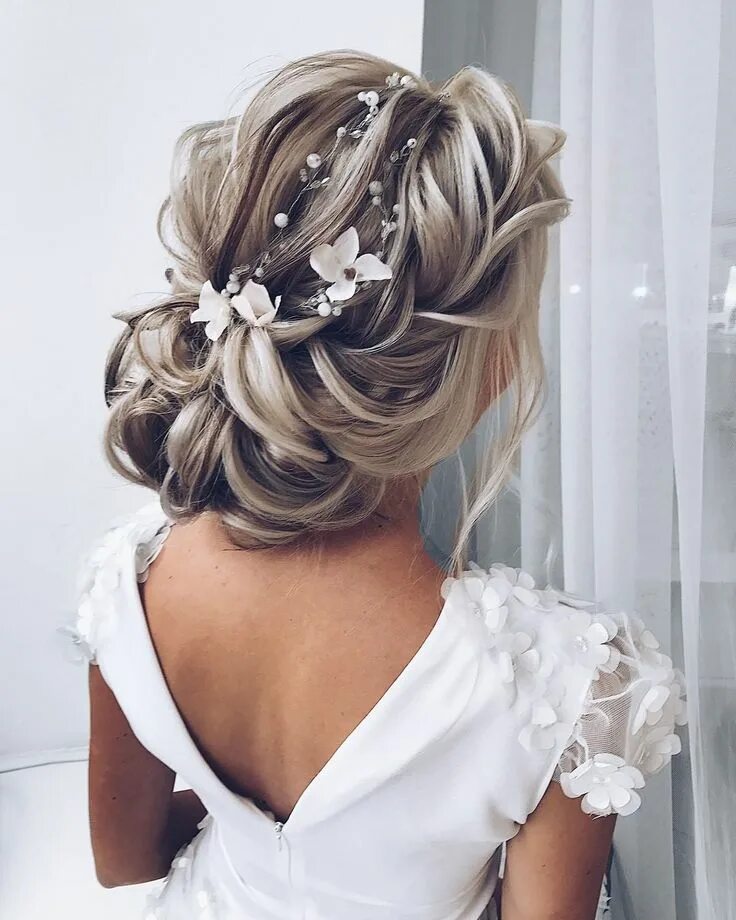 Красивые свадебные прически 10.7k Likes, 44 Comments - * Luxury Wedding Pages * (@wedding.pages) on Instagra