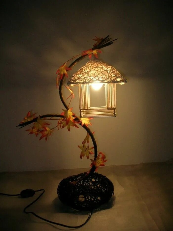 Красивые светильники своими руками kreatives modell lampe auf dem nachttisch Bedroom lamps design, Lamp decor, Lamp