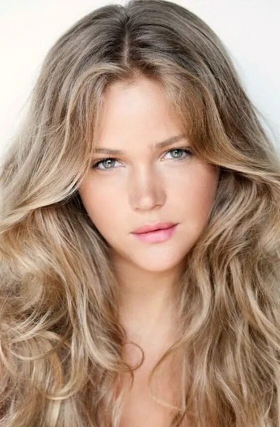Красивые светло русые волосы фото Pin by Decorating Dreaming on Medium to dark blonde hair Dirty blonde hair, Curl