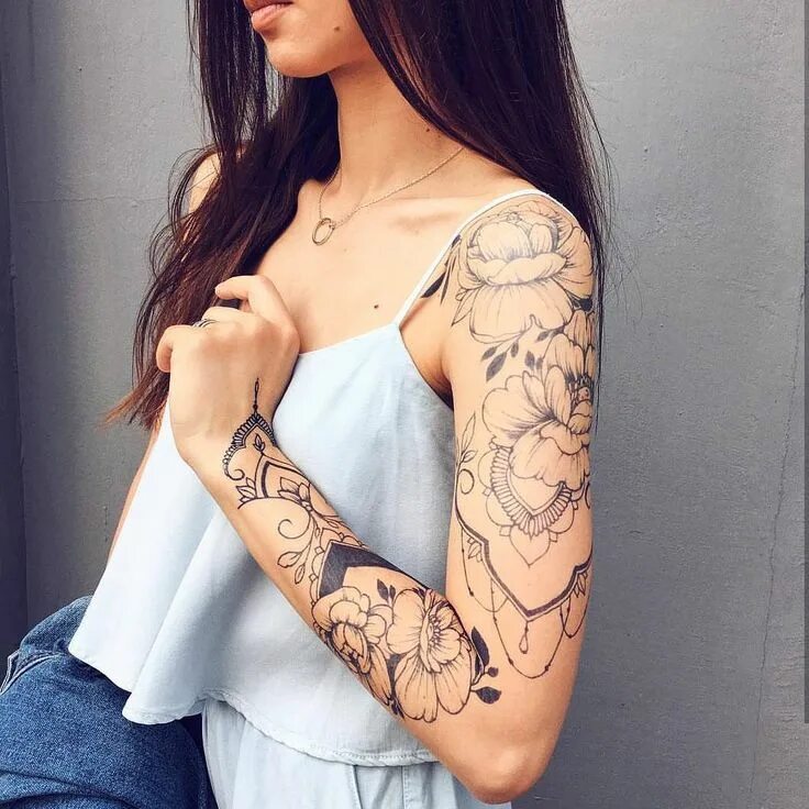 Красивые тату для женщин фото Faire un petit tatouage ephemere pour quelques jours Pattern tattoo, Feather tat
