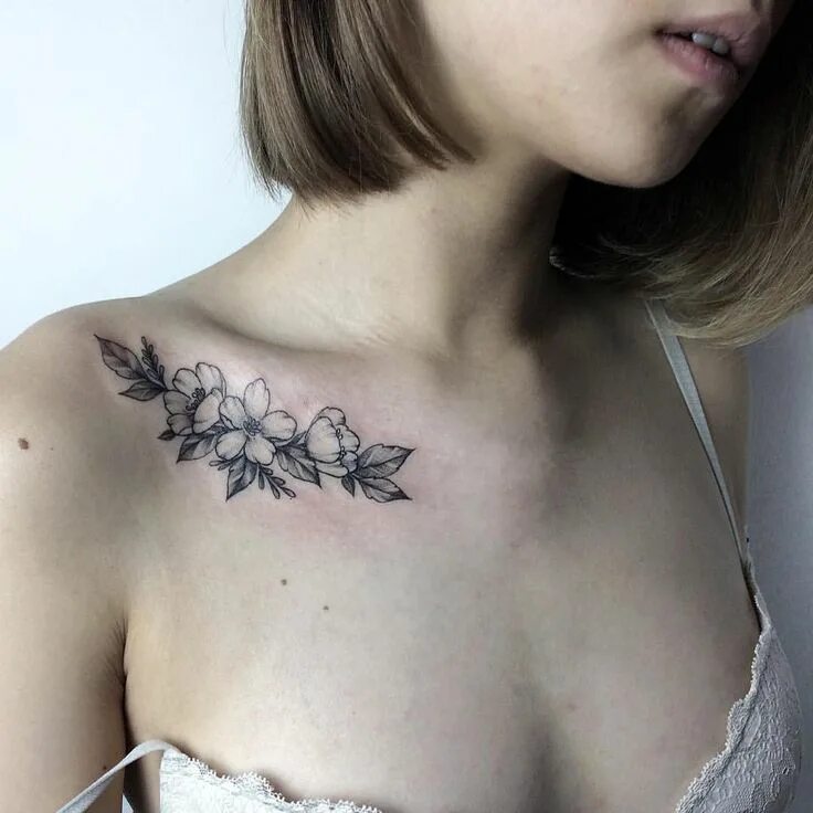 Красивые тату на ключице фото 1,102 Likes, 3 Comments - Darumaworkshop (@darumaworkshop) on Instagram: "Нежные