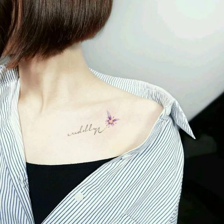 Красивые тату на ключице фото Delicate Feminine Tattoos Butterfly Tattoo Design