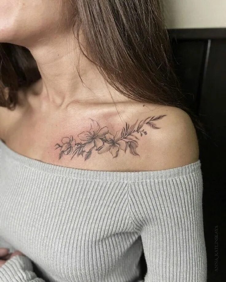 Красивые тату на ключице фото Пин от пользователя slayingrose на доске tattoo Цветы татуировки на плече, Тату 