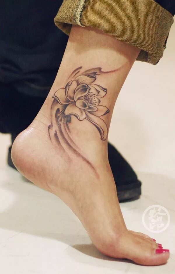 Красивые тату на ногу девушке фото 70 Ankle Tattoos for Women: Adding Spice to Your Step! Art and Design Ankle tatt