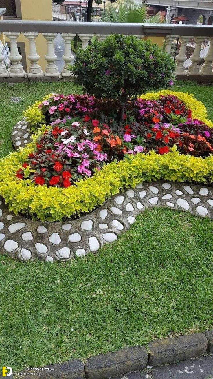 Красивые цветочные клумбы фото 30 Amazing DIY Ideas For Decorating Your Garden Uniquely - Engineering Discoveri