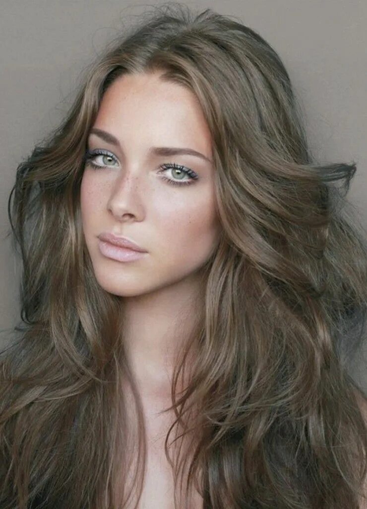 Красивые темно русые волосы фото Пепельно-русые волосы Light ash brown hair, Light ash brown hair color, Brunette