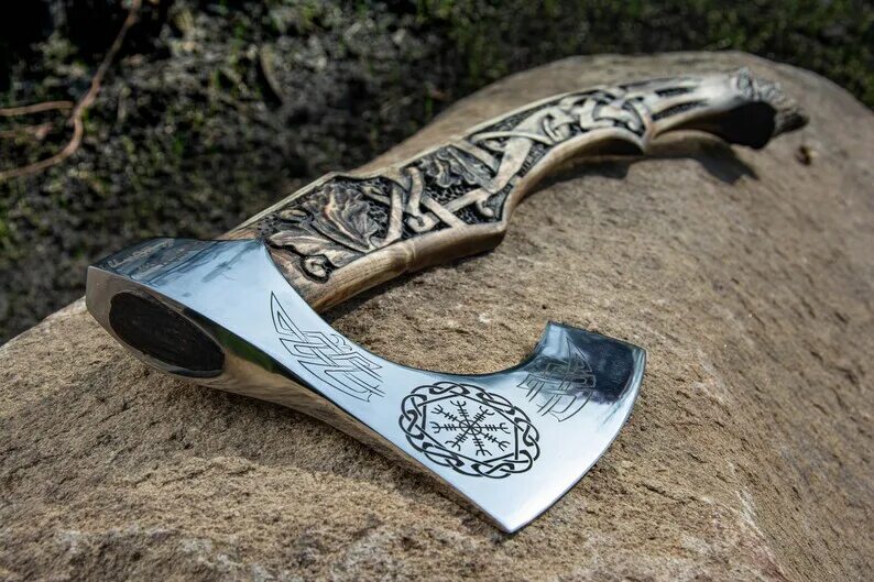 Красивые топоры ручной работы фото Hand forged Viking axe with carved handle High carbon steel Etsy