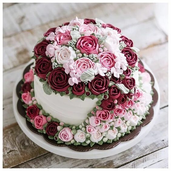 Красивые торты из крема фото Glacê Real para Confeitar Bolos e Cupcakes: Receita Creative cake decorating, Bi