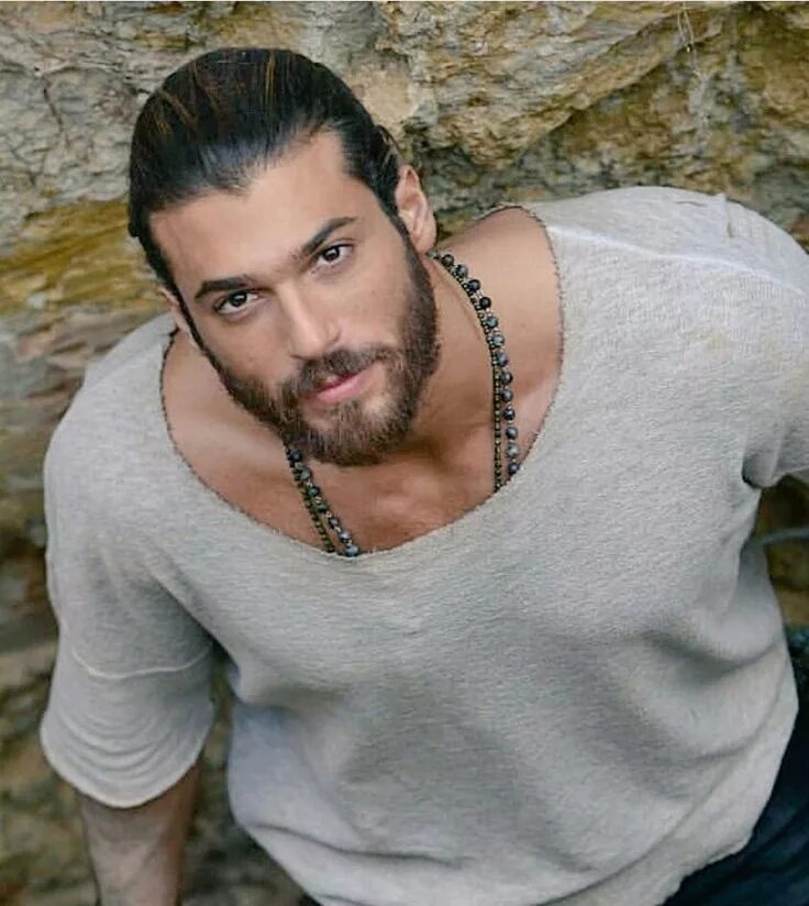 Красивые турецкие актеры мужчины фото Pin on Can Yaman Erkenci kuş, Canning, Sanem