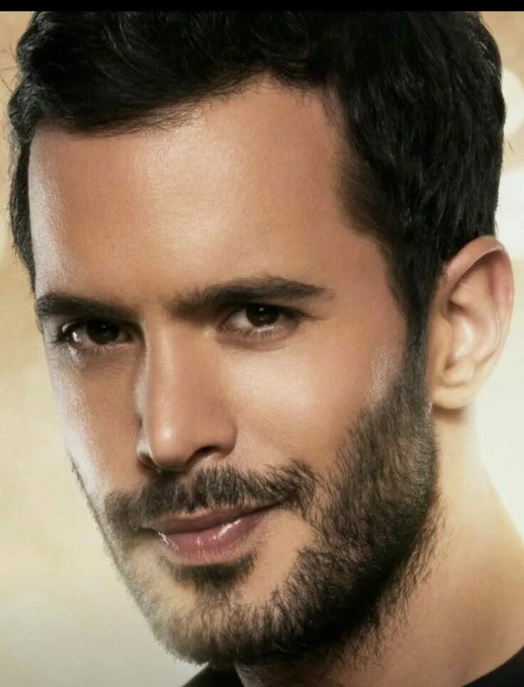 Красивые турецкие мужчины фото Pin on MEN Bariş arduç, Bariş arduç wallpaper, Bari