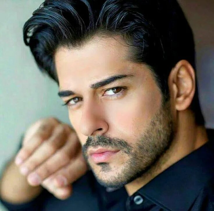 Красивые турецкие мужчины фото Pin by Mahassine Abdi on Burak Özçivit Handsome faces, Beautiful men faces, Bura
