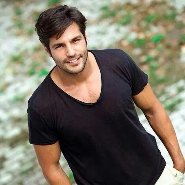 Красивые турецкие мужчины фото Serkan cayoglu ;-) Hombres guapos, Combinacion de ropa hombre, Actores guapos