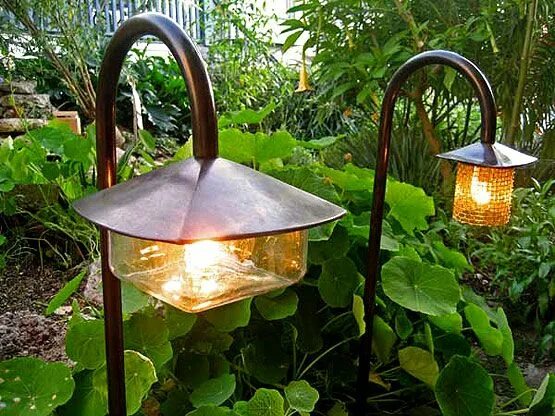 Красивые уличные светильники своими руками In the Garden: the Art & Craft Garden lighting fixtures, Rustic outdoor lighting