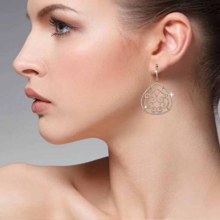 Красивые уши у девушек фото Maria Rosegold Statement Earring - TimeReproofPortraits in 2019 Diamond earrings