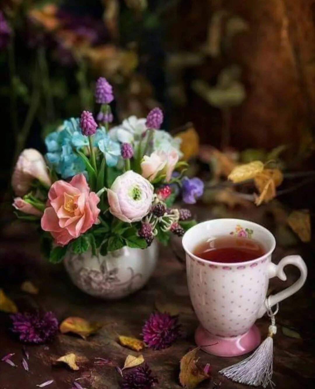 Красивые утренние картинки с пожеланиями Pin by Ana-Maria Șfaițer on goodies Flower tea, Raindrops and roses, Good mornin
