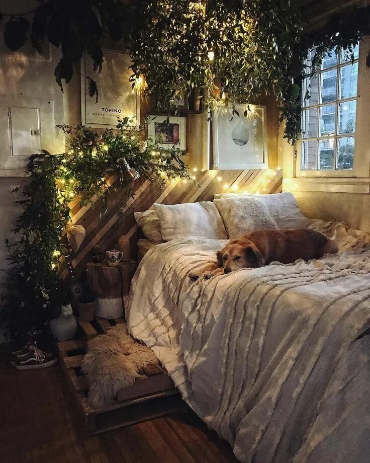 Красивые уютные спальни фото Bedroom Sets BEDROOM FURNITURE Romantic bedroom decor, Bedroom decor for couples