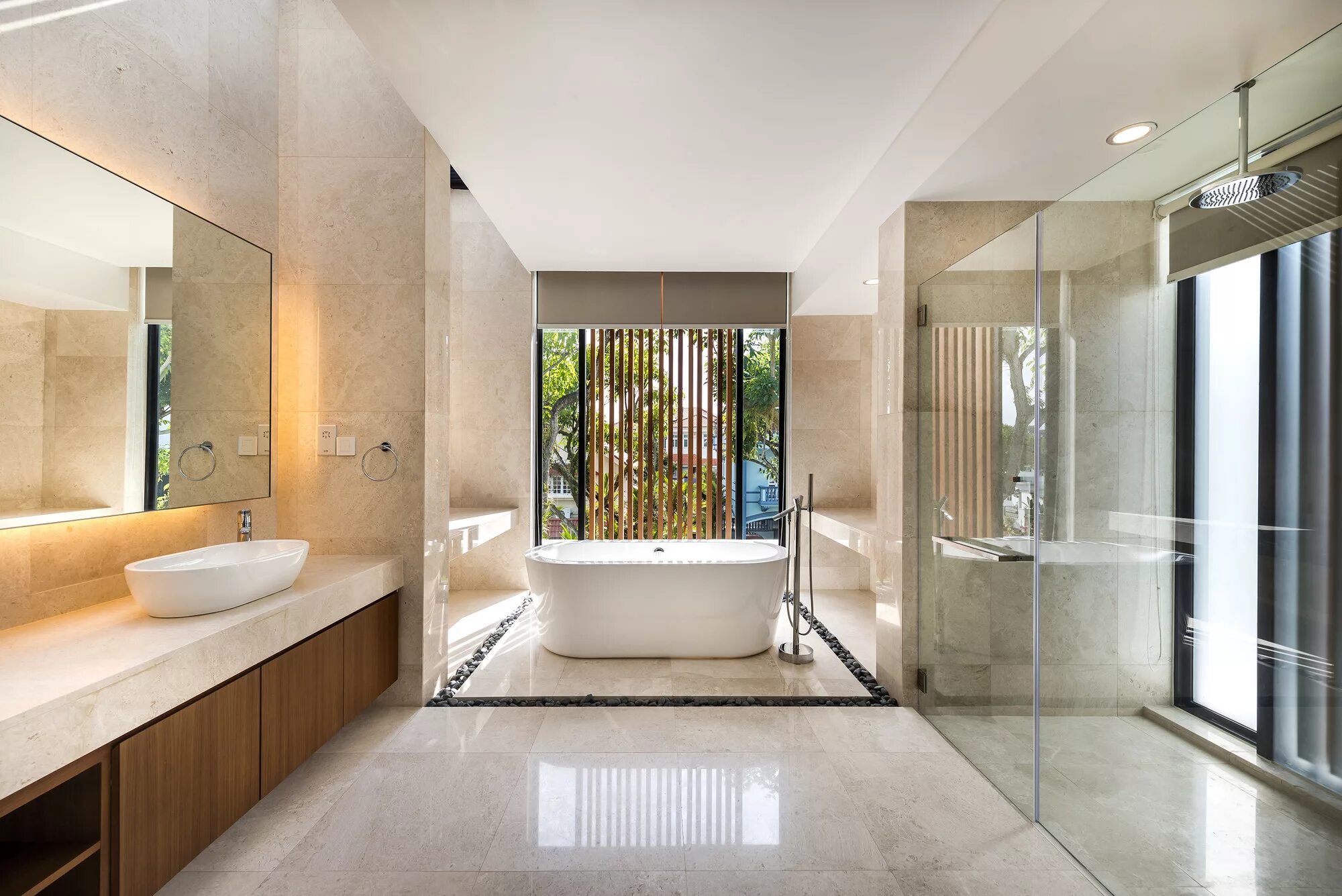 Красивые ванные комнаты частные дома фото Gallery of Mimosa Road / Park + Associates Pte Ltd - 4