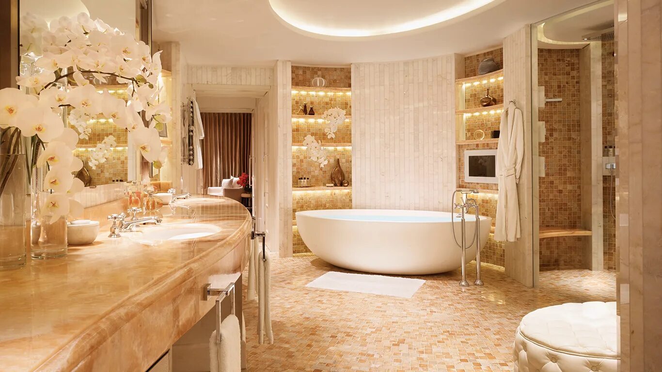 Красивые ванные комнаты интерьер фото Bathroom at The Royal Penthouse Royal bathroom, Modern bathroom decor, Hotel sui