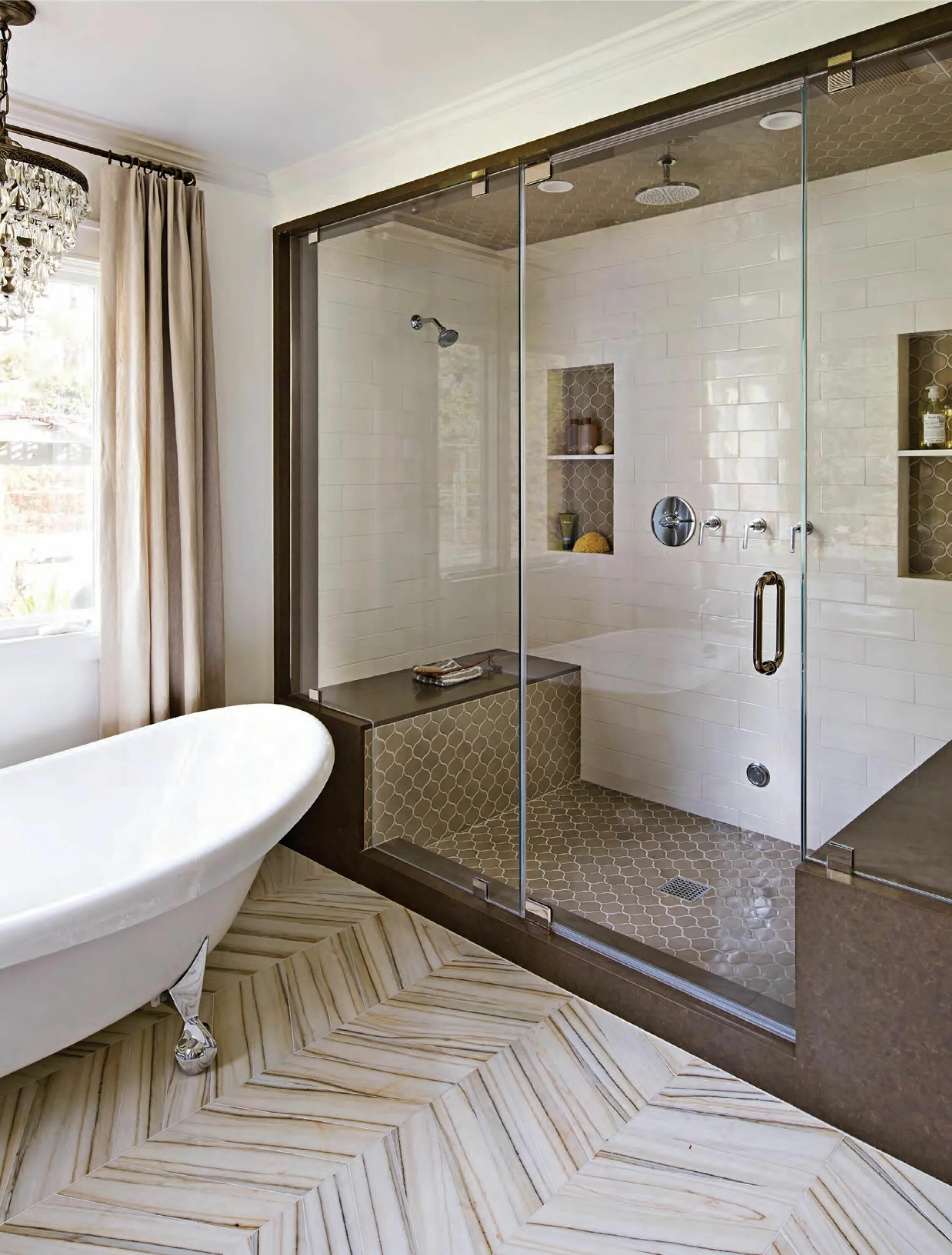 Красивые ванные комнаты с душевой фото BEAUTIFUL KITCHENS & BATHS - INTIMATE IN Fiorella Design, LLC Bathroom shower de