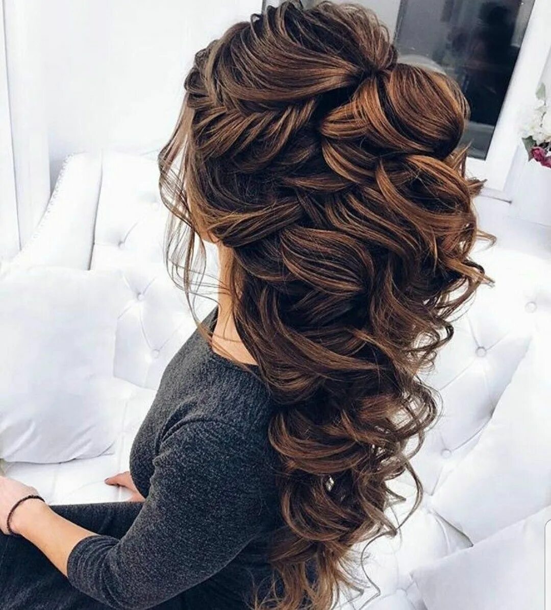 Красивые вечерние прическу на длинные Pin by Darinka Yael on Bride hair Down hairstyles for long hair, Long hair style