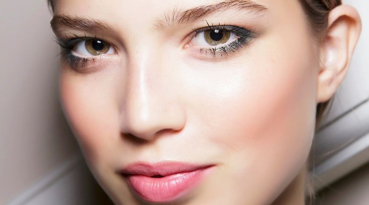 Красивые веки фото 7 Ways To Maximize Moisturizer For Oily Skin Moisturizer for oily skin, Oily ski