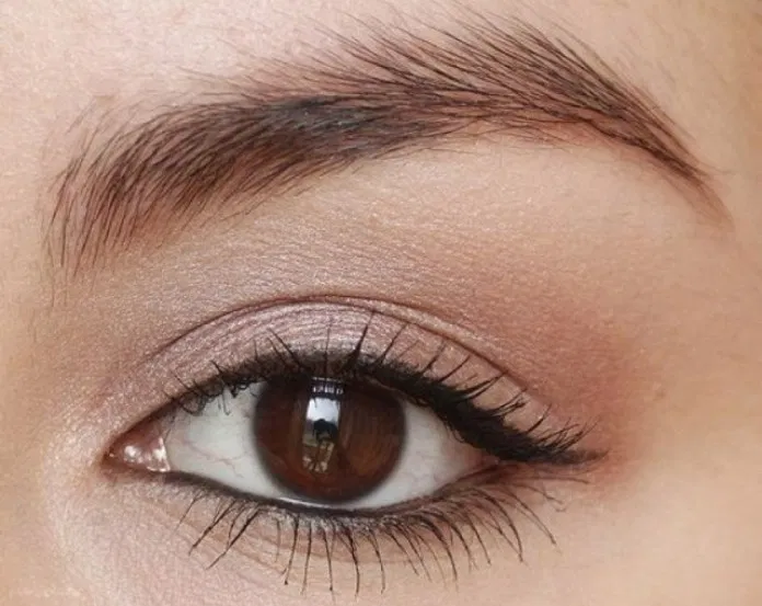 Красивые веки фото Trucco occhi piccoli estate: 4 look e tanti segreti per valorizzarli!