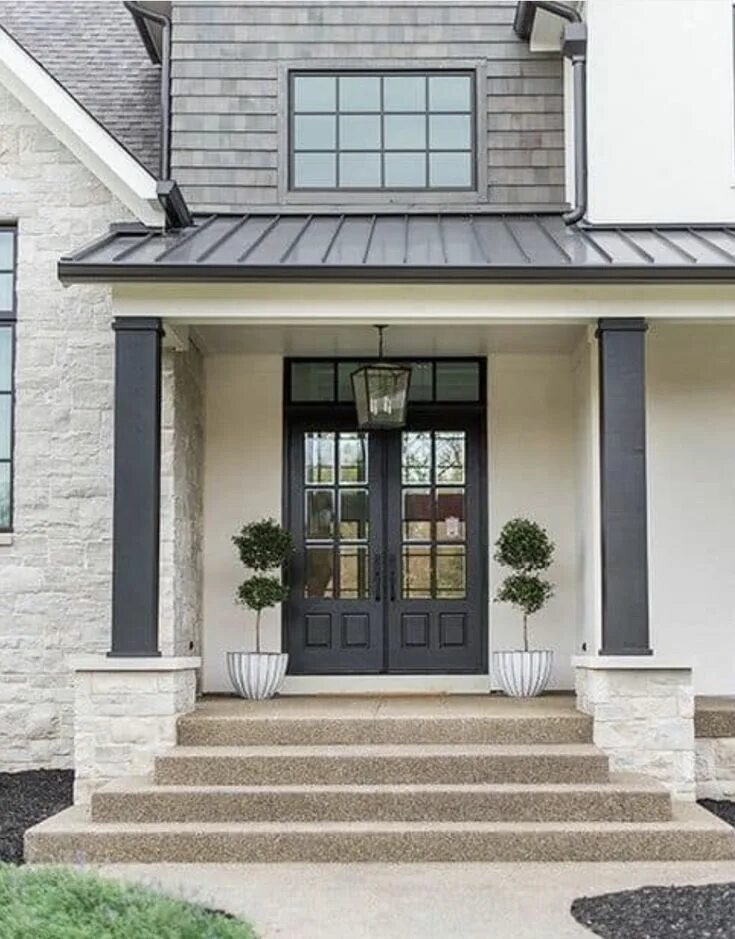Красивые входные группы в частный дом фото Pin on Быстрое сохранение Modern farmhouse exterior, Farmhouse exterior, House p