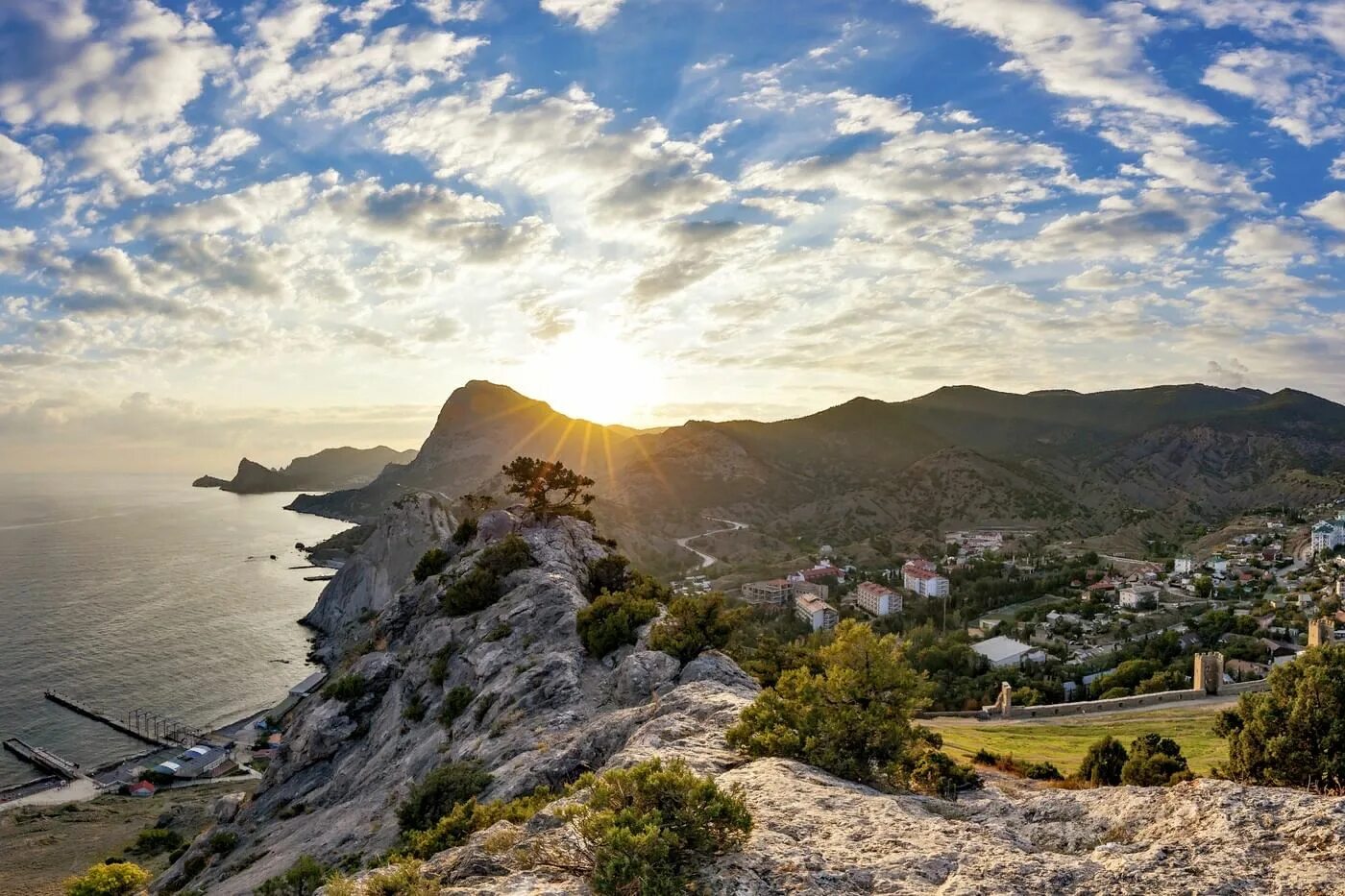 Красивые виды крыма фото Интересные факты из истории Крыма" 2021, Кантемировский район - дата и место про