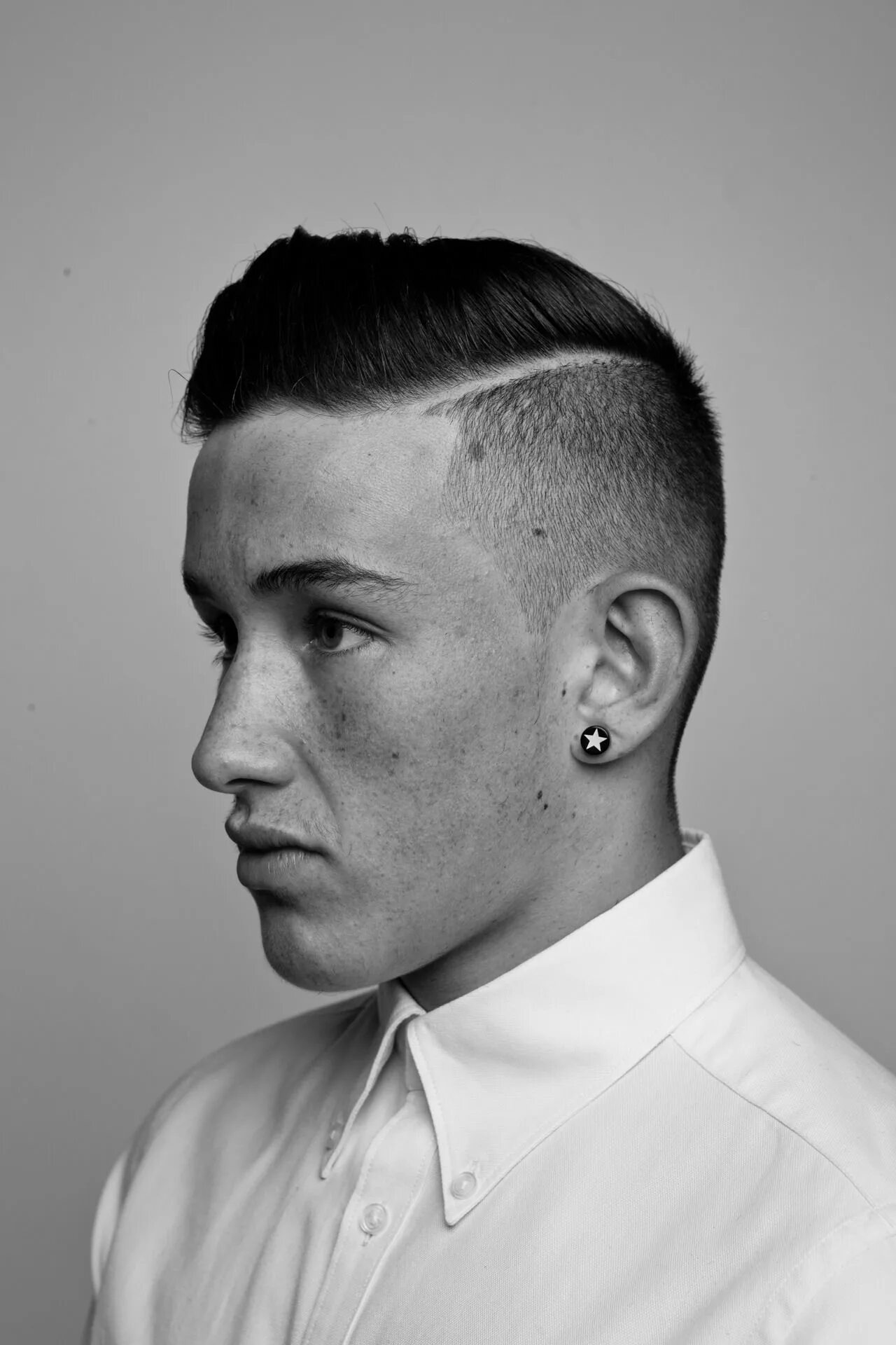 Красивые виски прически Shear Madness: Photo Haircuts for men, Mens hairstyles, Military haircuts men