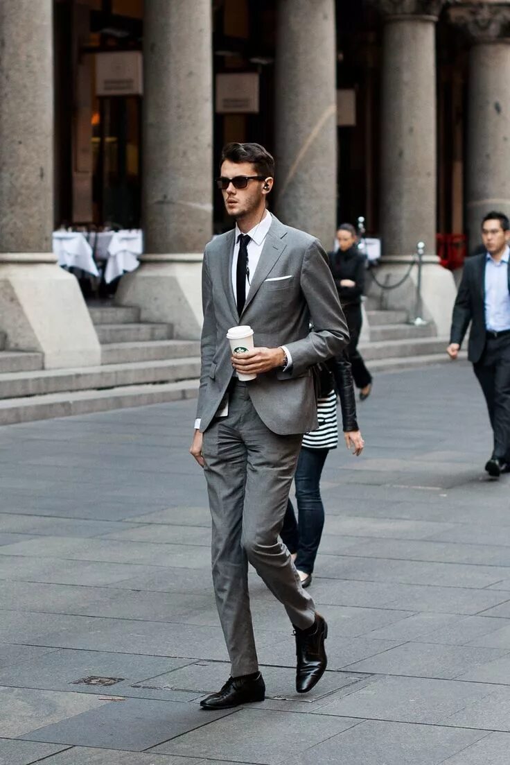 Красивые высокие мужчины фото Pin on Neck Tie and Bow Tie Grey suit men, Mens street style, Mens fashion suits