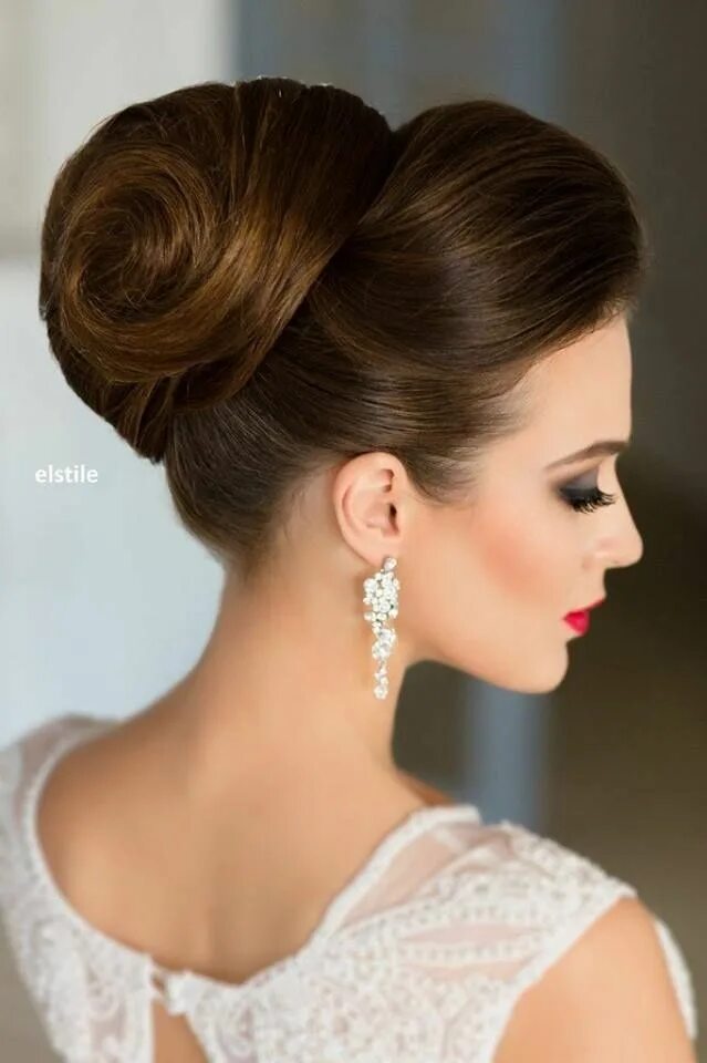 Красивые высокие прически на средние 50 wyjątkowych i oryginalnych fryzur na 2016 Simple wedding hairstyles, Hair pic