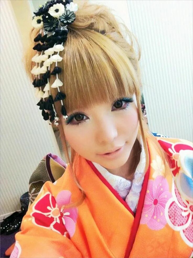 Красивые японские прически tsubasa masuwaka #gyaru Gyaru, Gyaru fashion, Japanese hairstyle