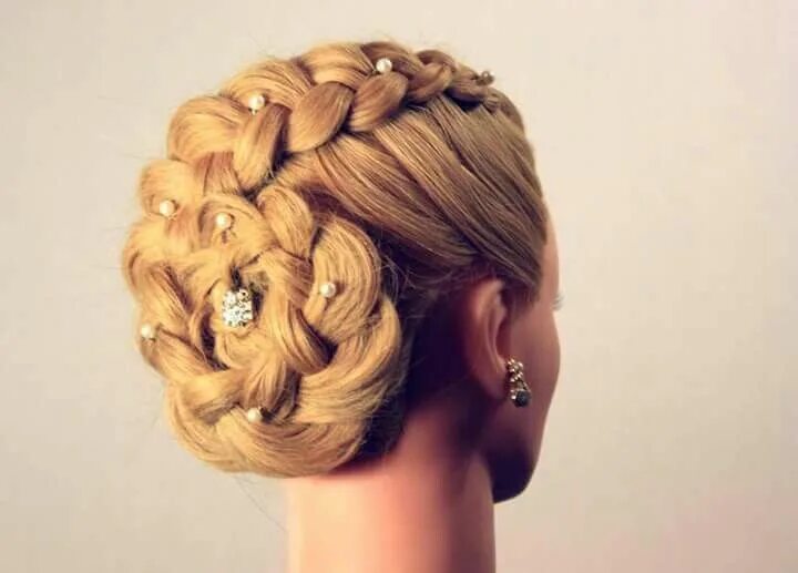 Красивые заплетенные прически видео Pin on #HAIR.... Tutorials and more Hair videos, Vintage hairstyles, Braided hai