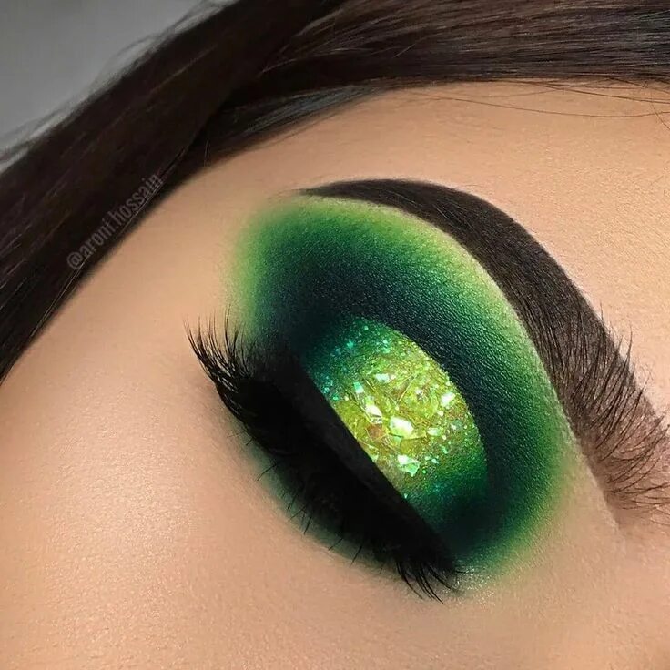 Красивые зеленые макияжи Colorful eye makeup in green shades Colorful eye makeup, Eye makeup, Eye makeup 