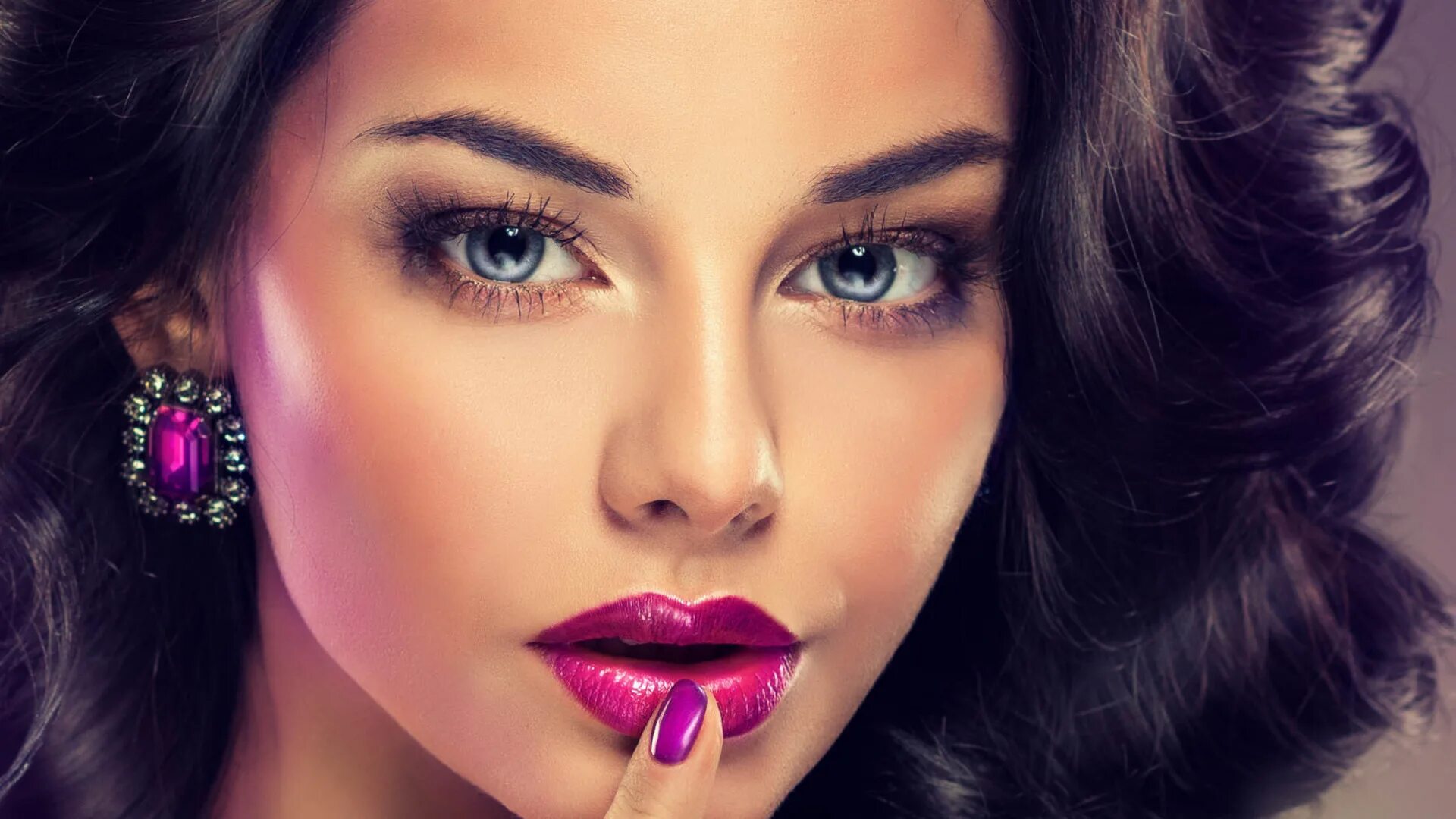 Красивые женщины макияжа фото Макияж. MAKEUP. Beautiful MAKEUP. - смотреть видео онлайн от "BEAUTY STUDIO" в х