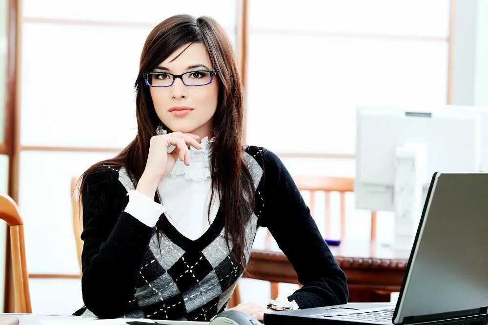 Красивые женщины на работе фото Jurist SPb, legal services, Russia, Saint Petersburg, ulitsa Beringa, 23к3 - Yan