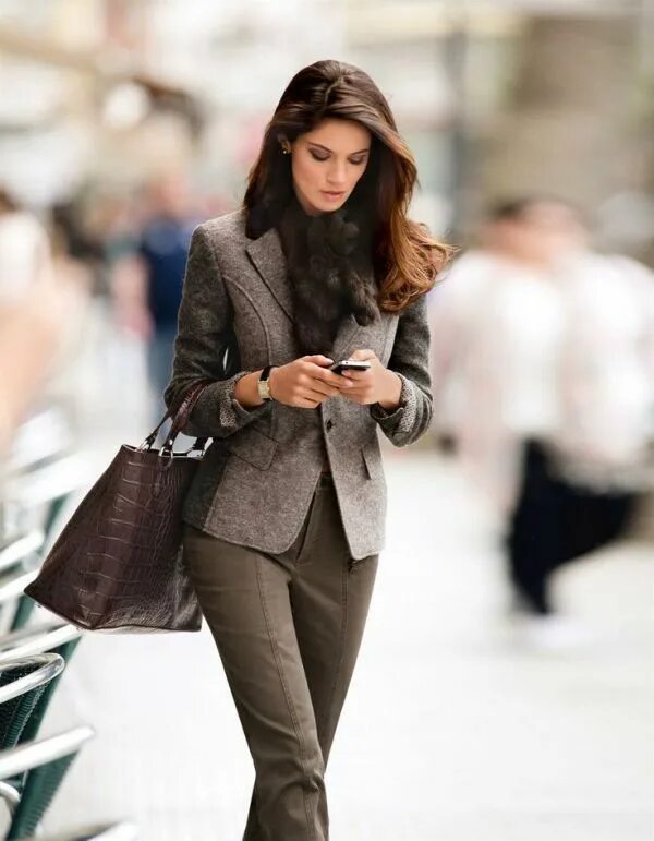 Красивые женщины в одежде фото 83+ Fall & Winter Office Outfit Ideas For Business Ladies Business chic outfits,