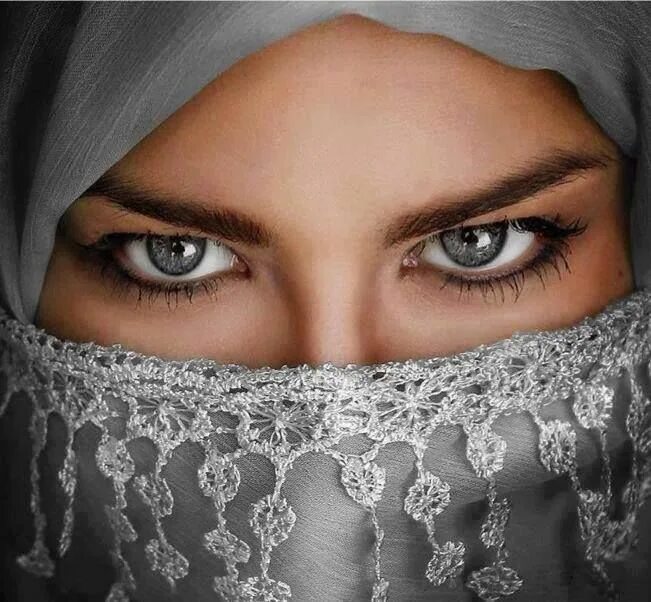 Красивые женские глаза фото Pin by Zainab Adam on Eyes Veiled Beautiful faces photography, Beautiful eyes, G