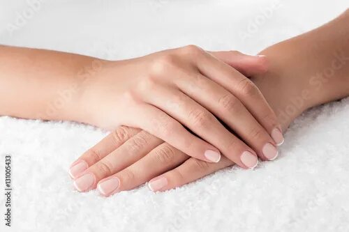 Красивые женские руки фото Manicured woman hands. Купить эту готовую фотографию и рассмотреть аналогичные и