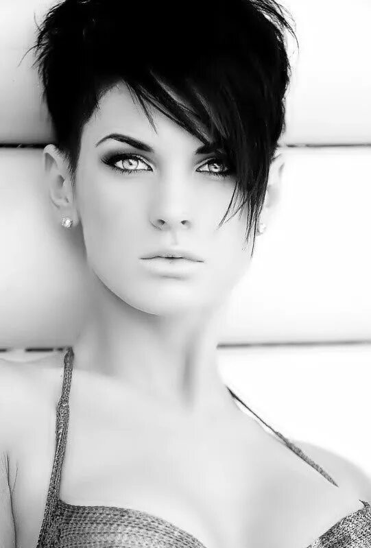 Красивые женские стрижки 23 Incredible DIY Short Hairstyles For Women To Try In 2024 Short hair cuts, Lon