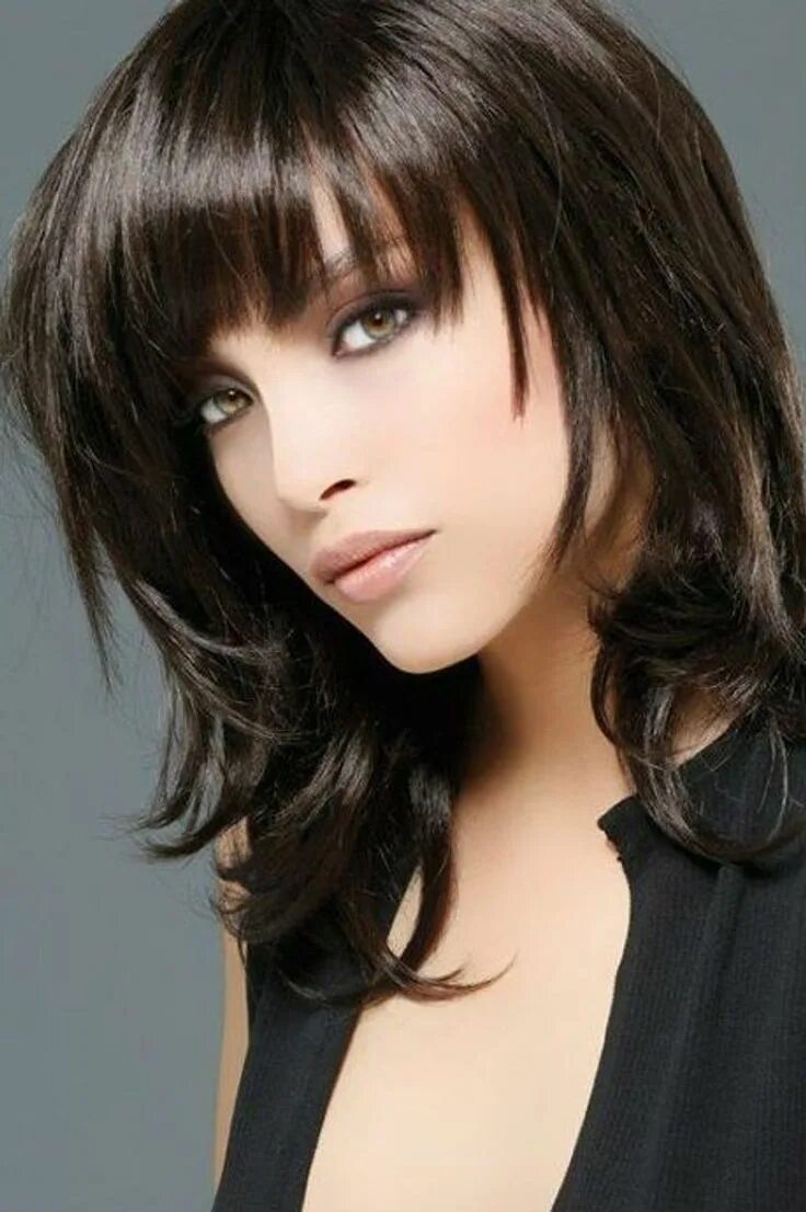Красивые женские стрижки на средние волосы Épinglé sur Coupe cheveux