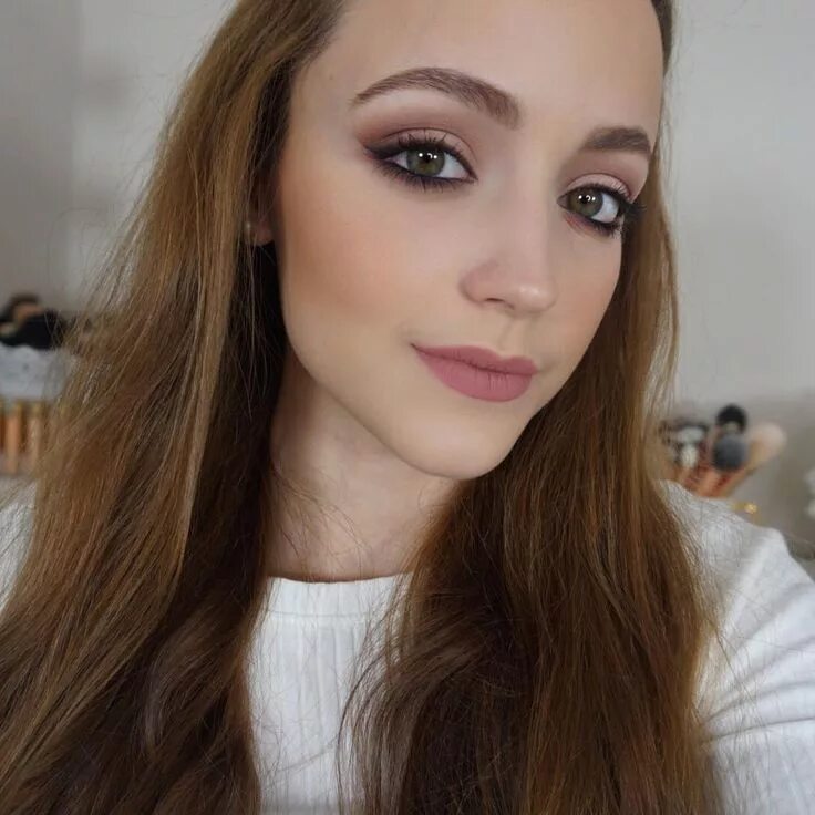 Красивый аккуратный макияж в колледж Instagram photo by @kathleenlights * May 8, 2016 at 8:18pm UTC Hair and makeup t